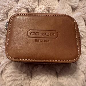 Authentic Coach Vintage Tan Leather Zipper Container